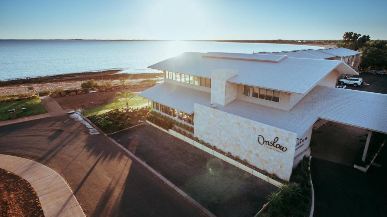 Onslow Beach Resort Exterior photo