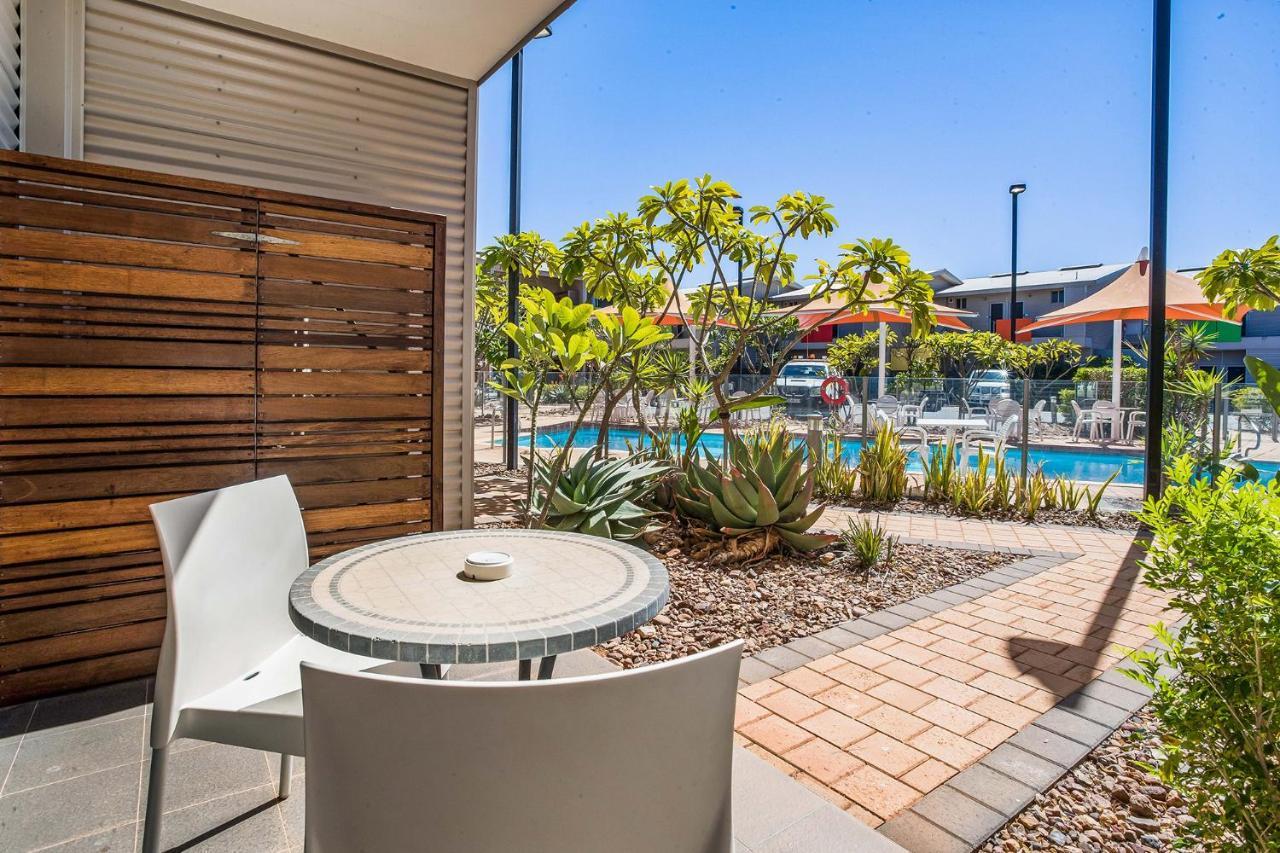 Onslow Beach Resort Exterior photo